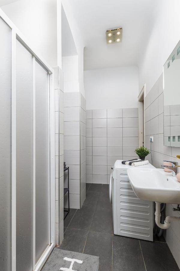 Real Apartments Wesselenyi Ii. بودابست المظهر الخارجي الصورة